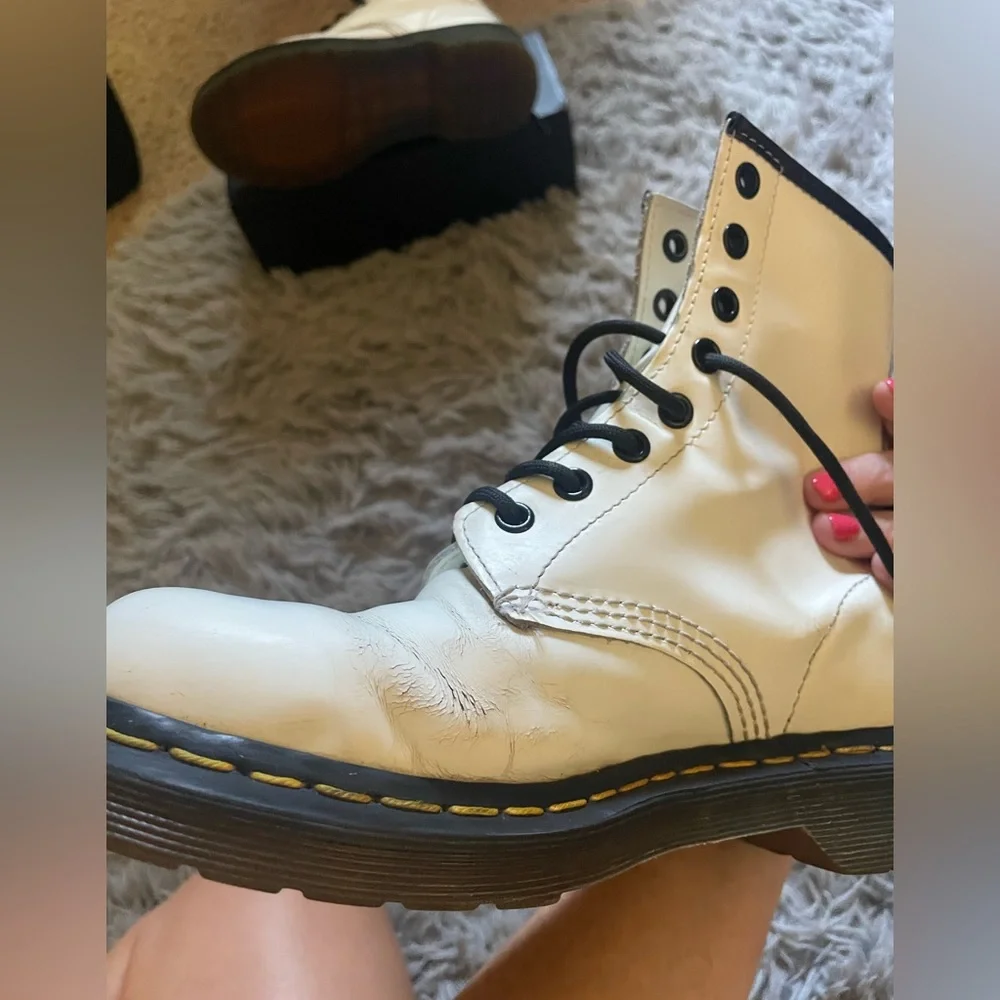 DR. MARTENS 1460 SMOOTH BOOT - Picture 6 of 15